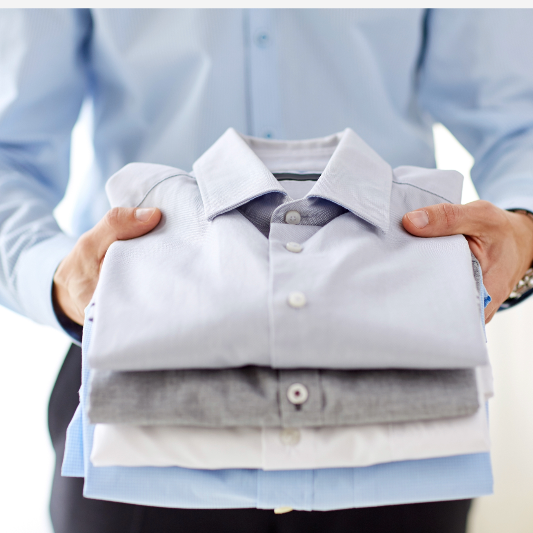 How to Select Custom Branded Corporate Clothing for Various Industries